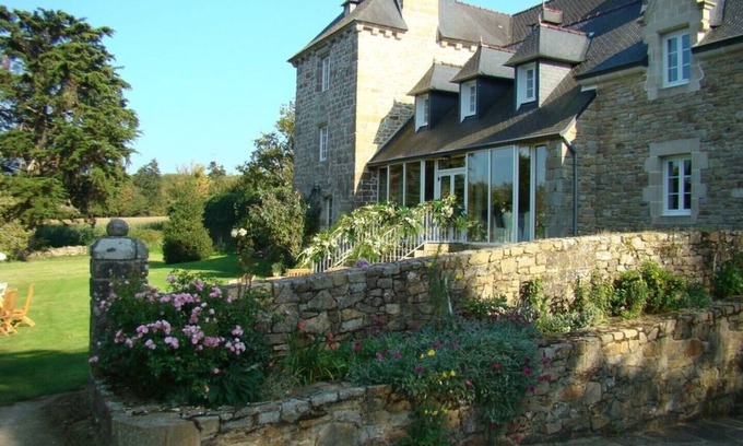 Audierne Casa | El Grand Manoir y la Closerie du Manoir para 21 personas.