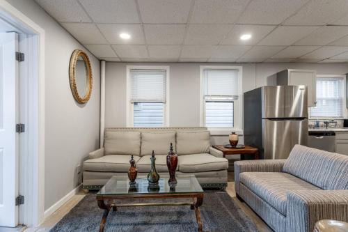 Constable Hook Casa | The Grand Retreat 9BR 4BA Near NYC and Airport