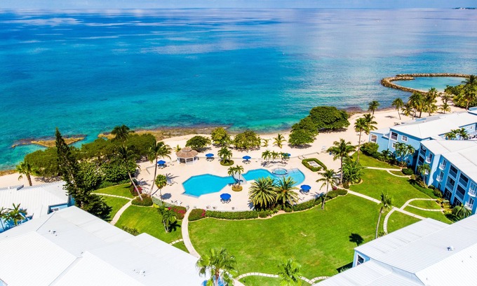 Seven Mile Beach Condominio | The Grandview Condos on Seven Mile Beach