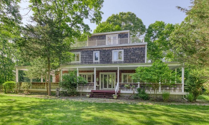 Sagaponack Casa | The Great Escape - Hamptons Serene Family Favorite