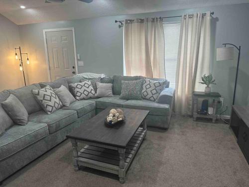Boyds Creek Casa | The Great Escape King suite, Kid friendly