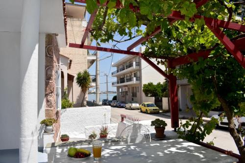 Spata-Artemida Villa | The Greek side of life!