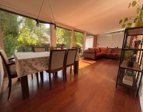 Siska District Apartamento | The Green City Apartment