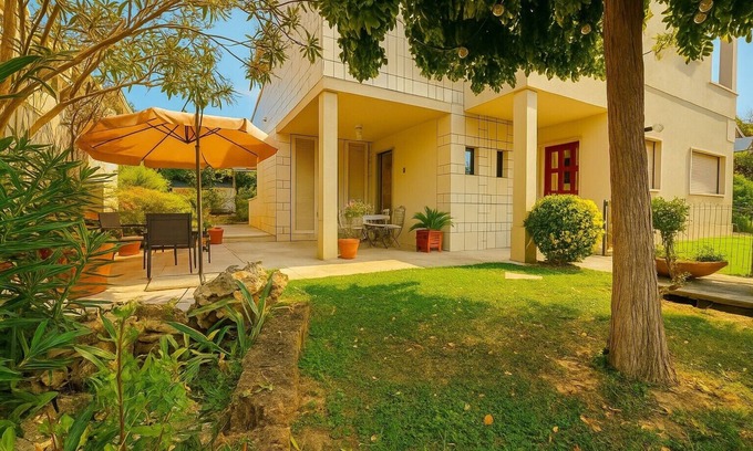 Cavoretto Apartamento | The green corner apartment CIN: IT001156C2C78OUPYJ