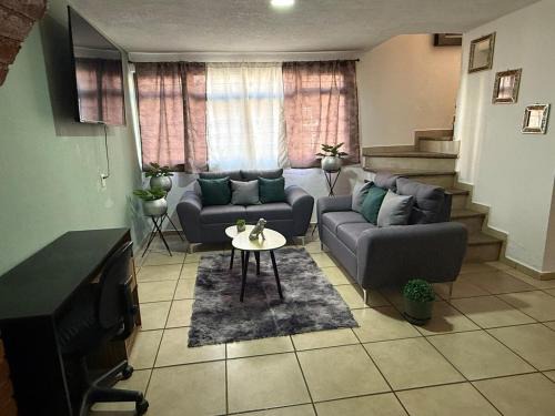 Santa Fe de la Laguna Casa | The Green House