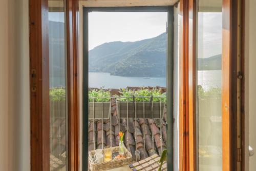 Blevio Apartamento | The Green Nest by Lake Como by Rent All Como