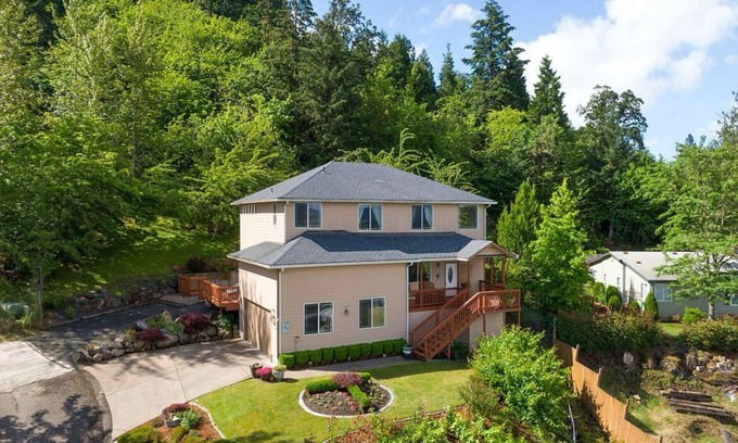 Creswell Casa | The Greenhill House
