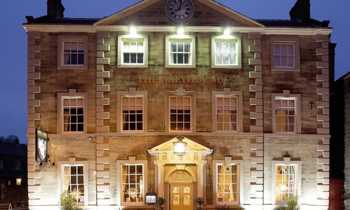 Cromford Hotel | The Greyhound Hotel