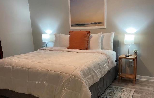 Savannah Casa | The Groovy Getaway on Garfield