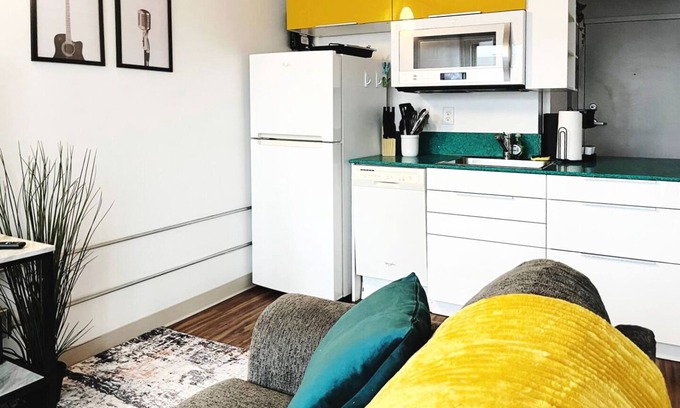 Jefferson Park Apartamento | The Groovy Getaway
