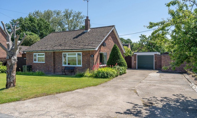 Edingthorpe Apartamento | The Grove | East Ruston Cottages