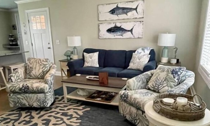 Morehead City Apartamento | The Grove House Near the Sea - Newly Renovated 6 minutes from downtown