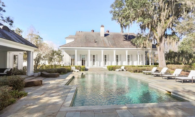 Covington Casa | The Guest House at Charropin Beach
