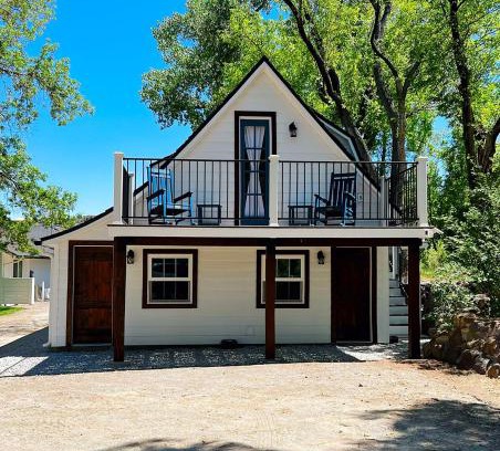 Reno Casa | The Guesthouse with Pool and Hot Tub Near Casinos