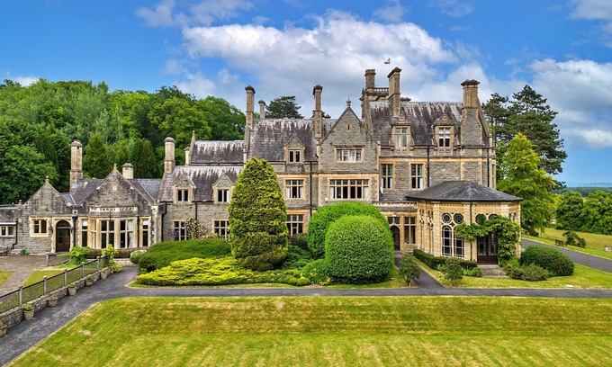 Blaisdon Otro | The Half-Blaisdon Hall