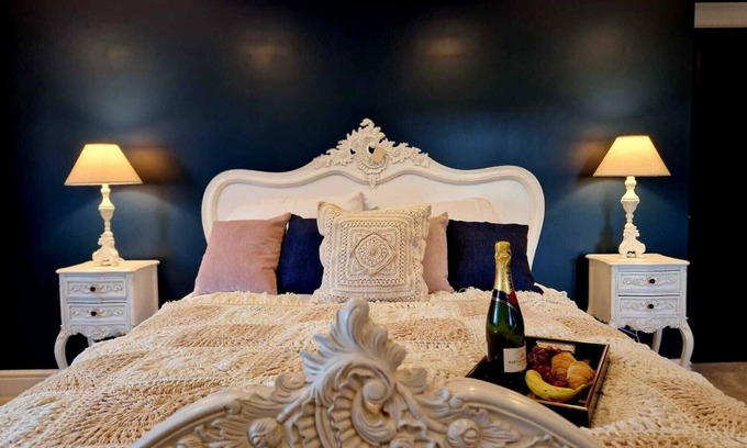Knott End-on-Sea Apartamento | The Hamilton - The Alexander Suite Luxury Holiday Lets