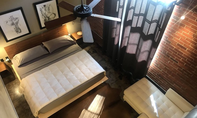 Rosewood Apartamento | The Hangar Lofts Hotel