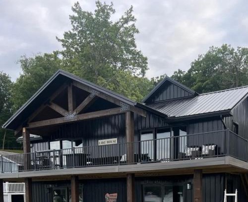 Newaygo Apartamento | THE HAPPY PLACE