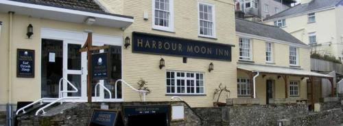 West Looe Hotel | The Harbour Moon