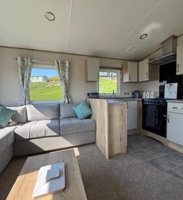 Borth Otro | The Harlech, Penygraig Caravan Park