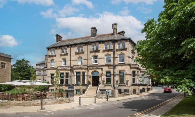 Harrogate City Centre Hotel | The Harrogate Inn - The Inn Collection Group