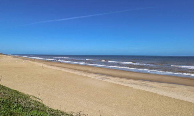 Bacton Cabaña | The Haven