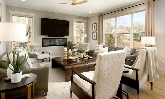 Lyman Casa | The Haven on Hibiscus