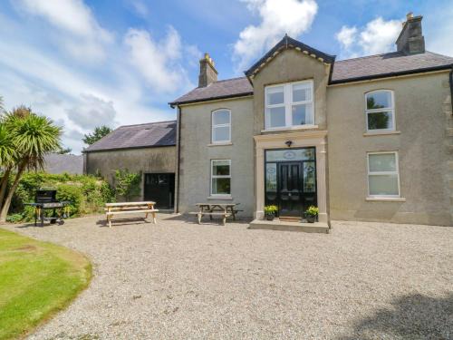Bushmills Casa | The Haw Country Home