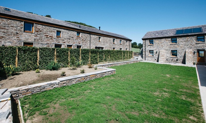 Patrick Cabaña | The Hawthorns - Tres Habitaciones Casa, Capacidad 6