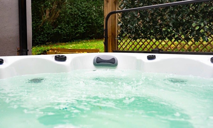 Headingley Apartamento | The Headingley House Leeds - Hot Tub - Sleeps Up to 12