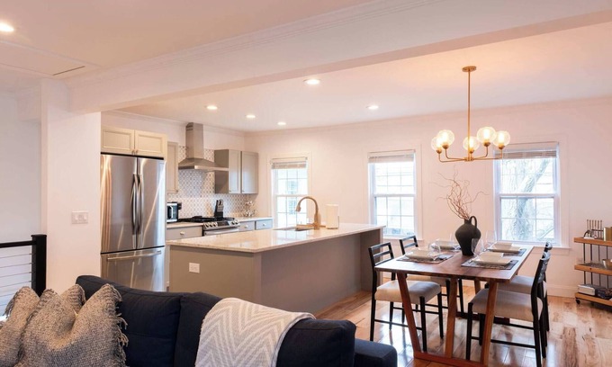 St. Michaels Apartamento | The heart of St Michaels awaits.
