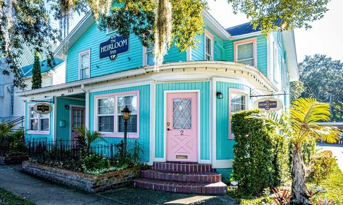 Mount Dora Casa | The Heirloom Inn