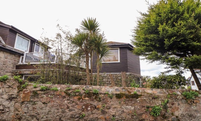 Goldsithney Casa | The Hexagon House