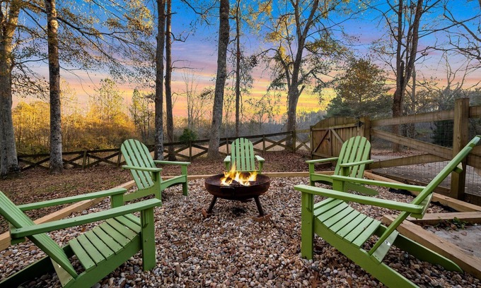Winston Casa | The Hidden Gem. Quiet, Cozy & only 30 minutes from down town Atlanta.