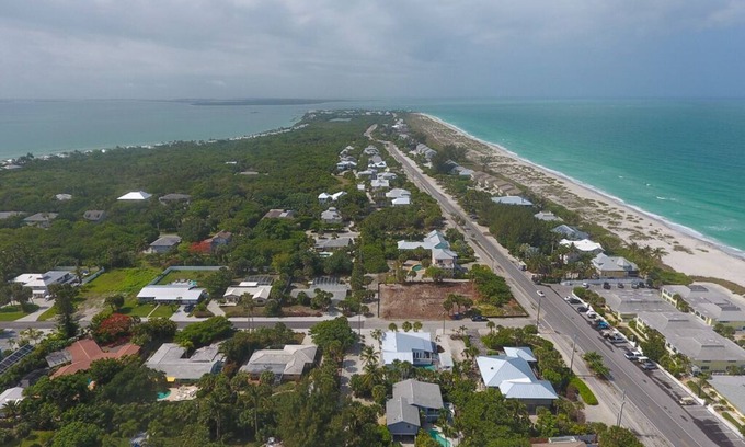 Boca Grande Casa | The Hidden Paradise Getaway! 4/3 pool home