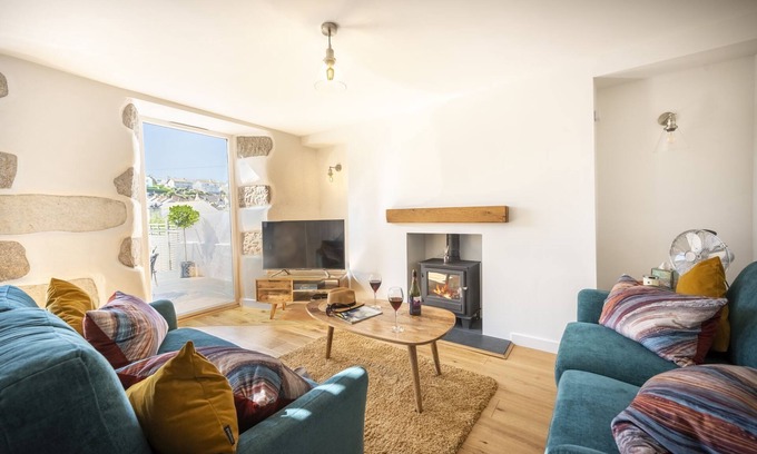 Porthleven Apartamento | The Hideaway - a house that sleeps 4 guests in 2 bedrooms