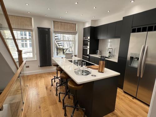 Wadsworth Apartamento | The Hideaway