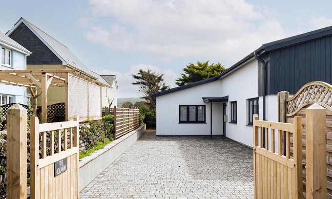 Tintagel Casa | The Hideaway, Modern 3 bed in Tintagel, Cornwall