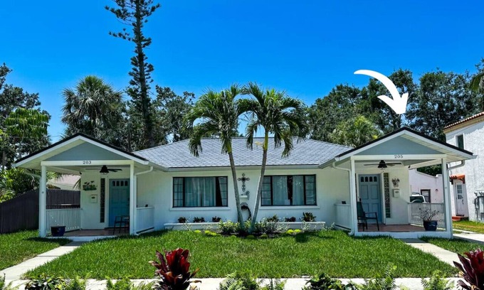 Bradenton Casa | Acogedora cabaña - Pasos para Riverwalk / Cerca de las playas