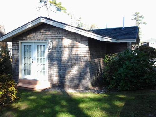 Edgecomb Casa | The Highland Cottage on Sheepscot