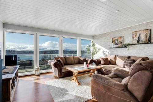 Tromso Apartamento | The Highland - Majestic Views & Free parking