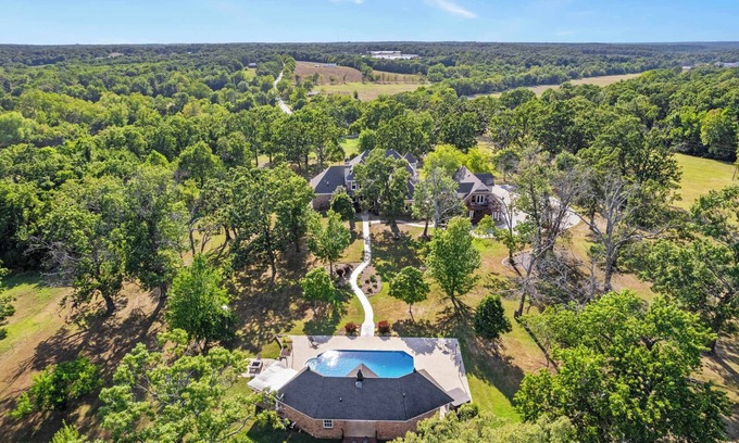 Maysville Casa | The Highlands Summary