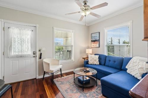 St. Petersburg Apartamento | The Hipster Studio in DTSP