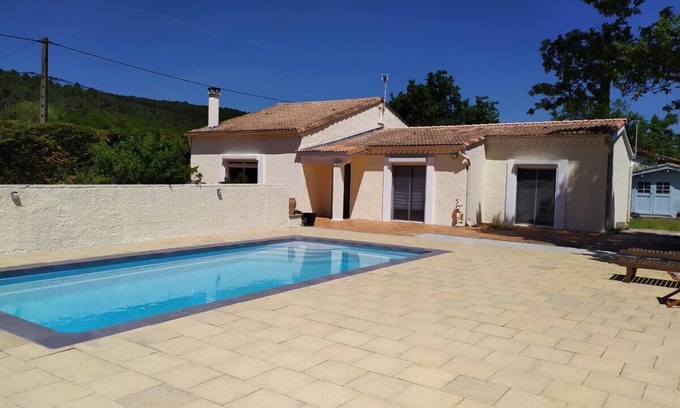 Saint-Paul-le-Jeune Villa | The Hironda villa with swimming pool