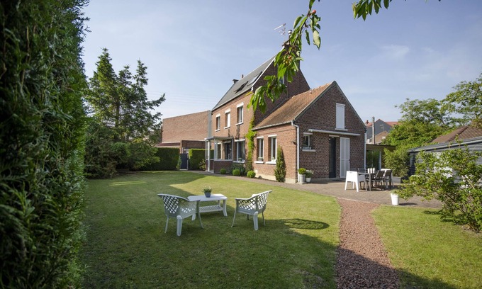 Arras Casa | House History Cottage