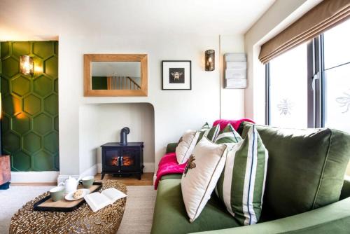 Ludwel Casa | The Hive, Central Ludlow, Free Parking, Boutique Hotel Style