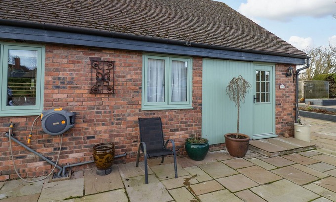Hay-on-Wye Cabaña | The Hive, COLWALL, HEREFORDSHIRE