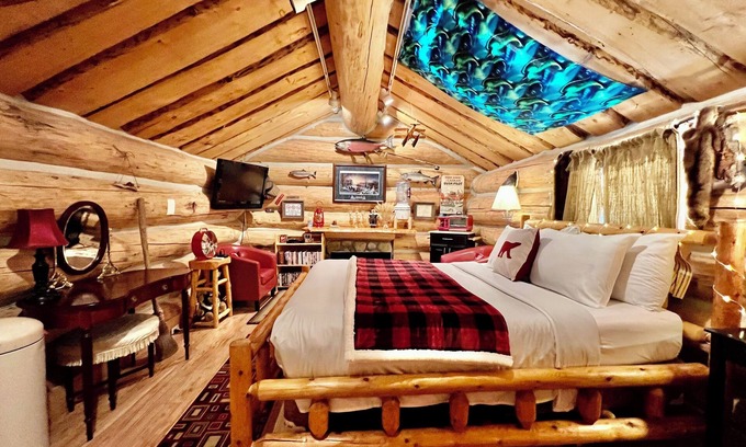 Susitna North Cabina | The Hobbit Cabin ! lake front , cozy and unique
