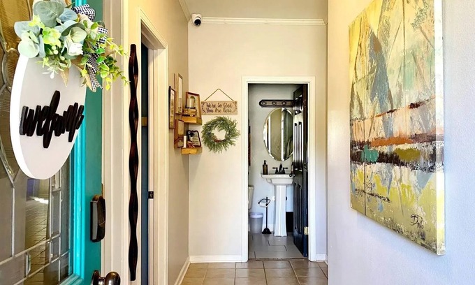 Sherwood Casa | The Hobo Haven: Great for Military +Healthcare + Business