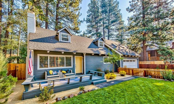 Tahoe Island Casa | The Home at the End of the Rainbow
